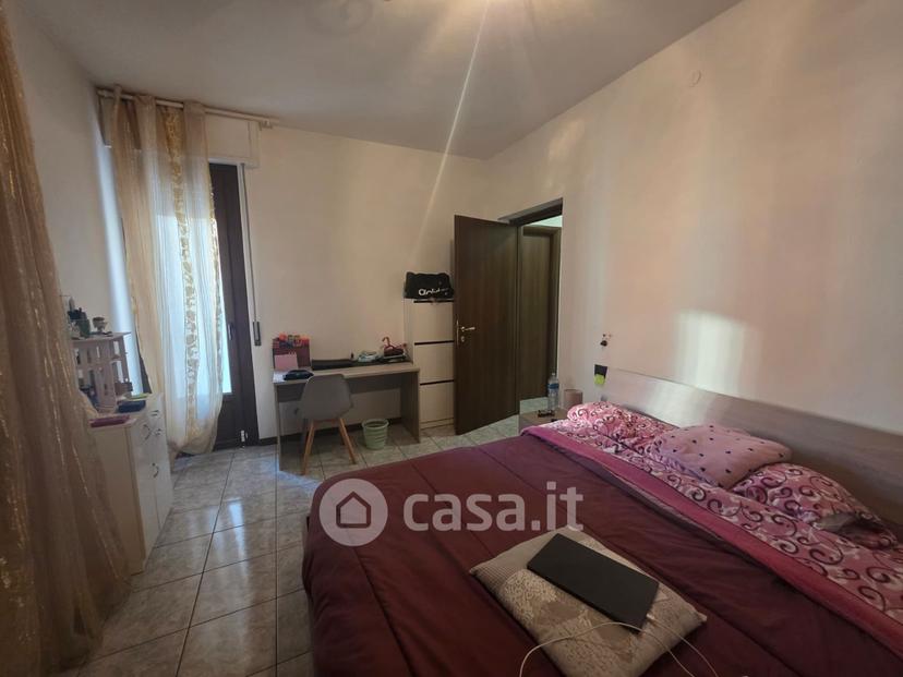 Stanza in Via Santa Margherita — foto 15 di 34