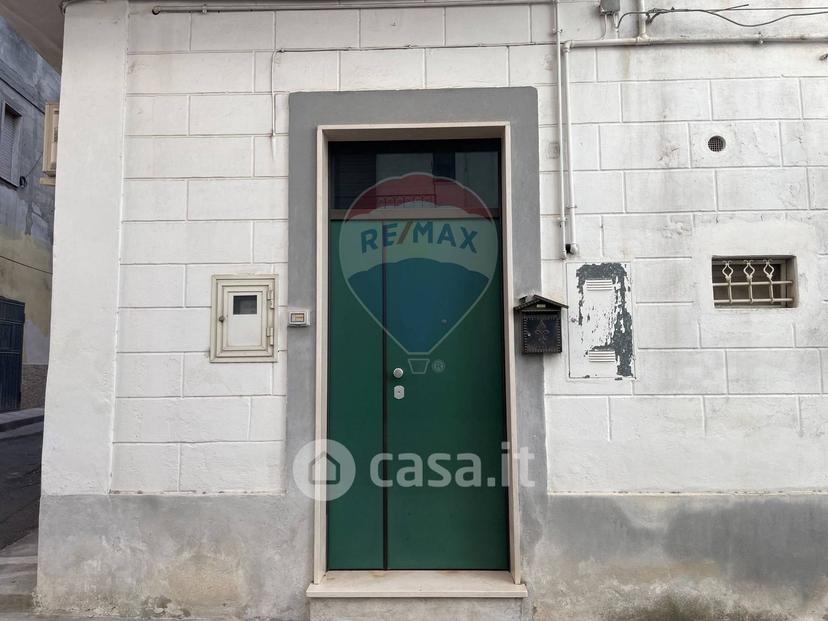 Trilocale in Via Luigi Settembrini 3 — foto 4 di 16