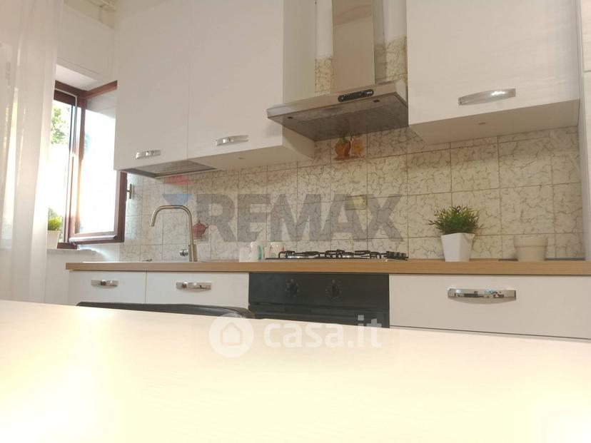Trilocale in Via dei Malavoglia 20 — foto 3 di 40