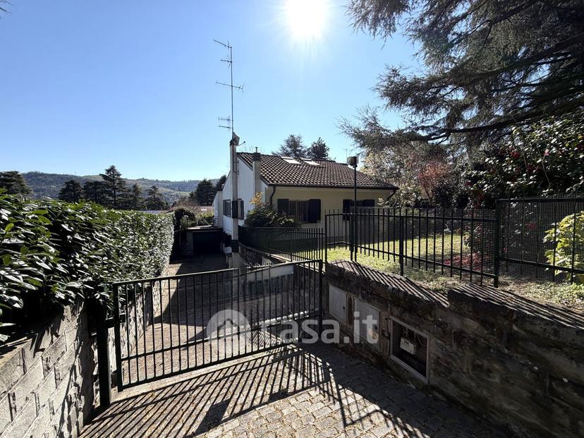 Villa in Via dei Pini 29 — foto 20 di 35