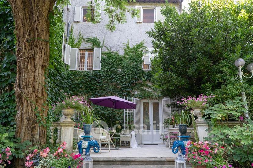 Villa in Via del Merlo — foto 33 di 99
