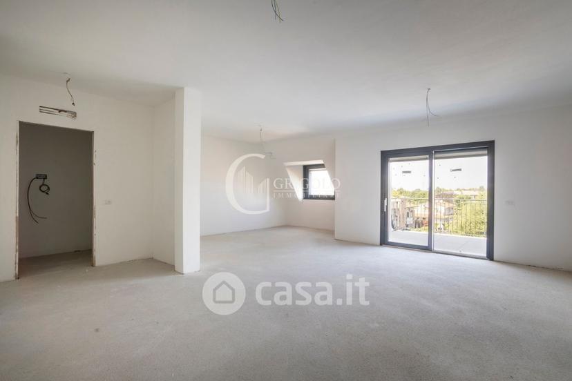 Quadrilocale in Via Alcide de Gasperi — foto 10 di 26
