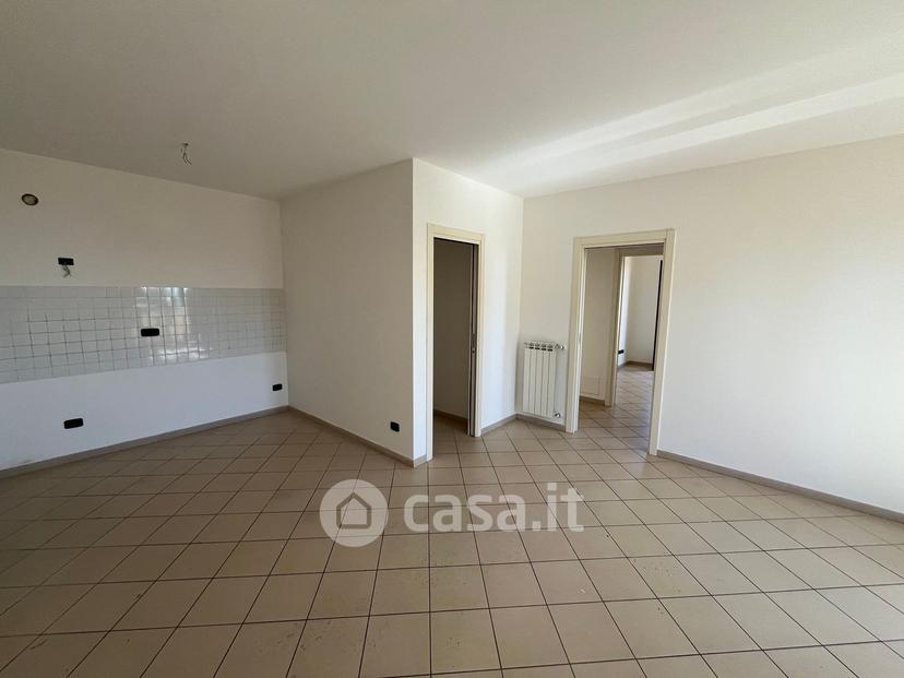 Trilocale in Via Bergiola — foto 10 di 23