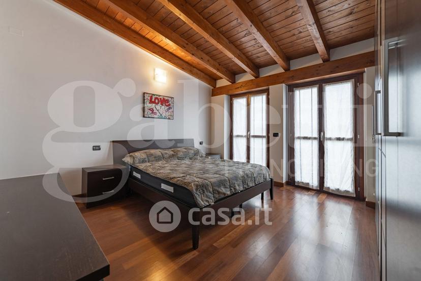 Trilocale in Via Carlo Alberto Dalla Chiesa 20 — foto 16 di 26