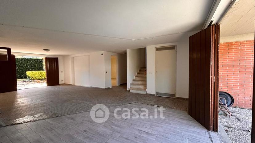 Villa in Via L. Raffaelli 63 — foto 6 di 36