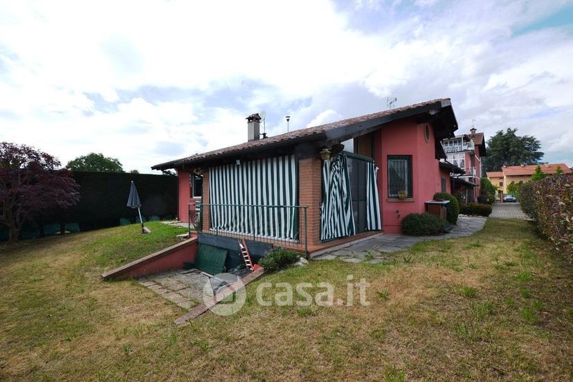 Villa in Via Roma 11 — foto 28 di 40