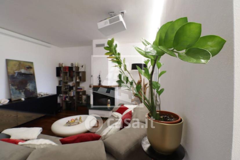 Villa in Via Gianni Rodari 16 — foto 59 di 89