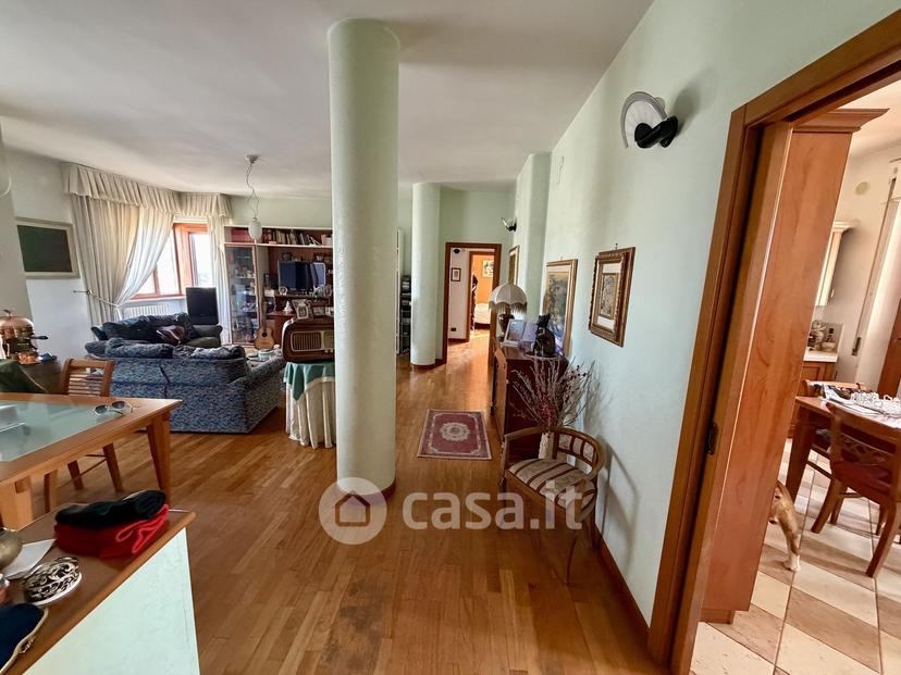 Appartamento in Via Gesualdo da Venosa 1 — foto 16 di 54