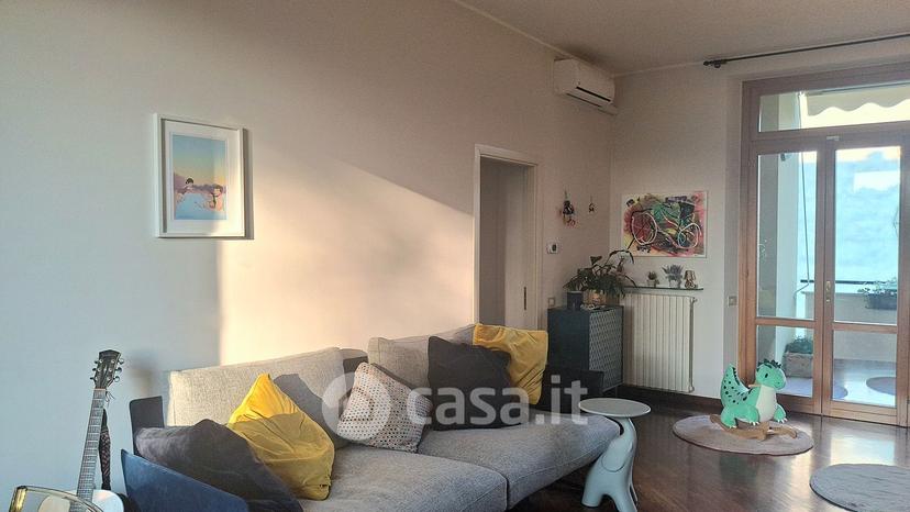 Trilocale in Via Lecco 166 — foto 8 di 31