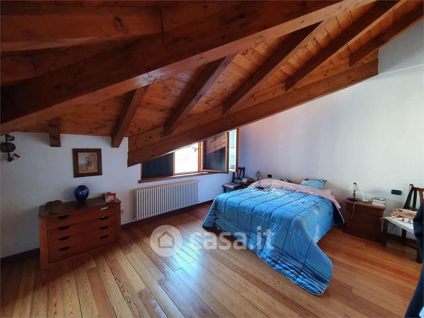 Villa in Via Goffredo Mameli — foto 10 di 36