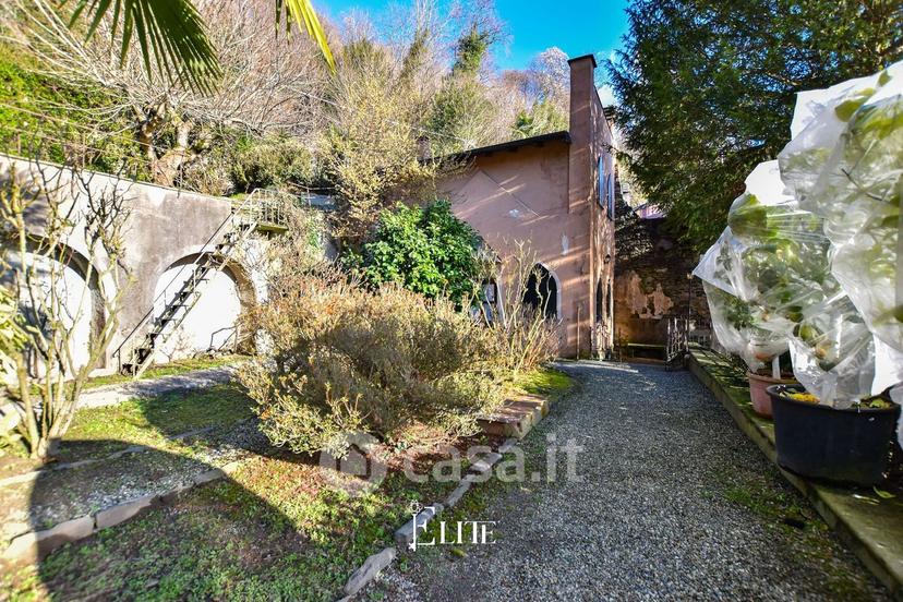 Villa in Via Novara 21 — foto 5 di 69