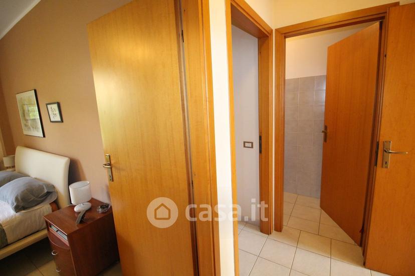 Trilocale in Via Evasio Montanella 118 — foto 13 di 31