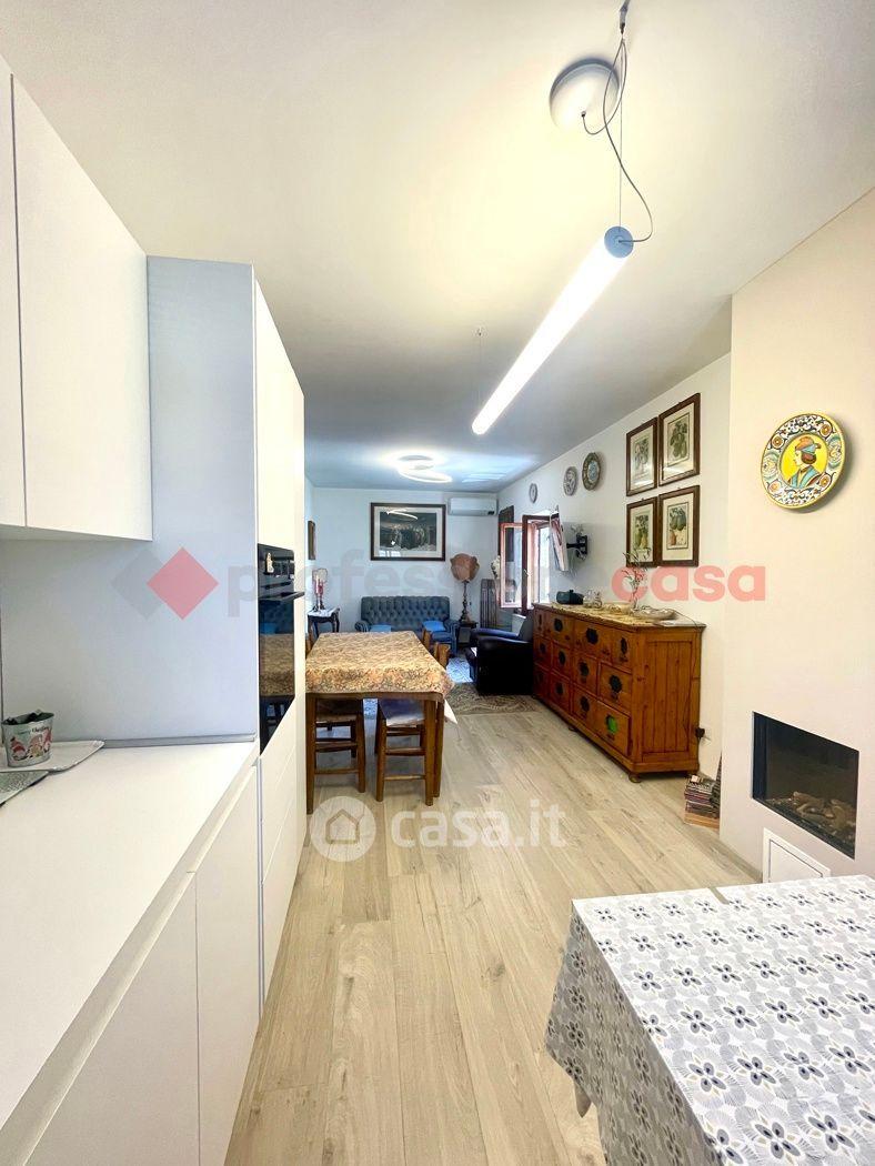 Trilocale in Via Erasmo Trascurati 5 — foto 9 di 22