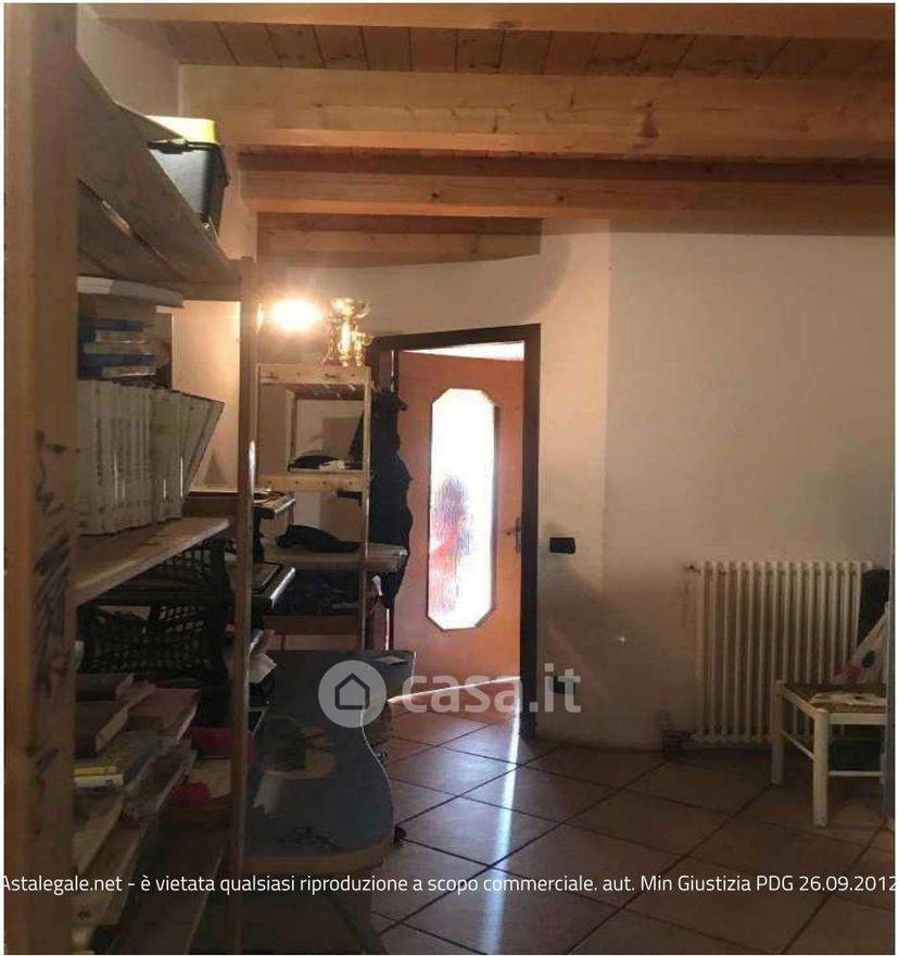 Quadrilocale in Vicolo Cieco Segala 7 — foto 10 di 29