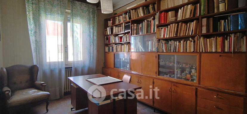 Appartamento in Viale Vittorio Veneto 27 — foto 22 di 25