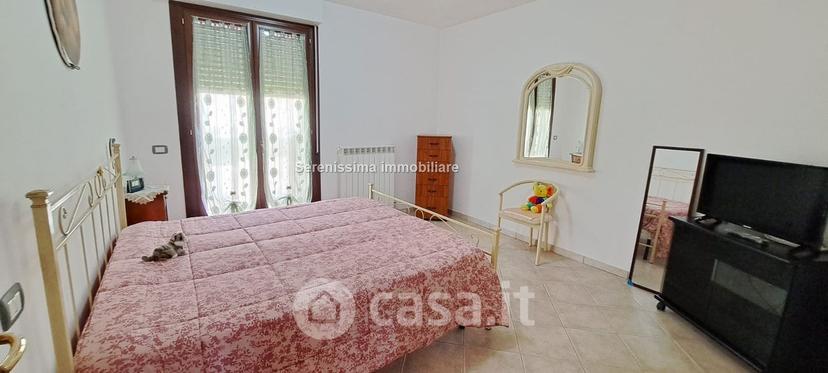 Quadrilocale in Via Lago di Garda — foto 12 di 29