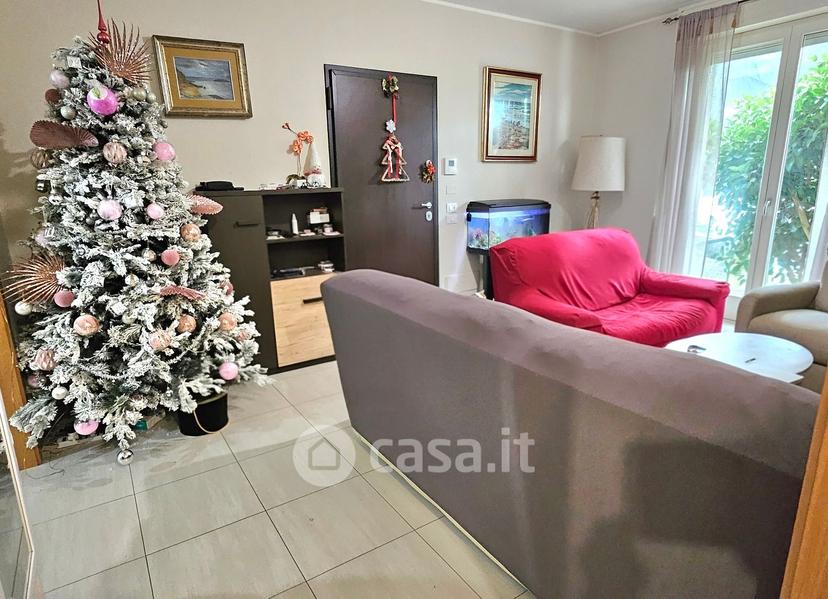 Quadrilocale in Via Giuseppe Saragat 17 — foto 8 di 28