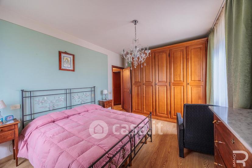 Villa in Via Mozza di Barga — foto 2 di 47