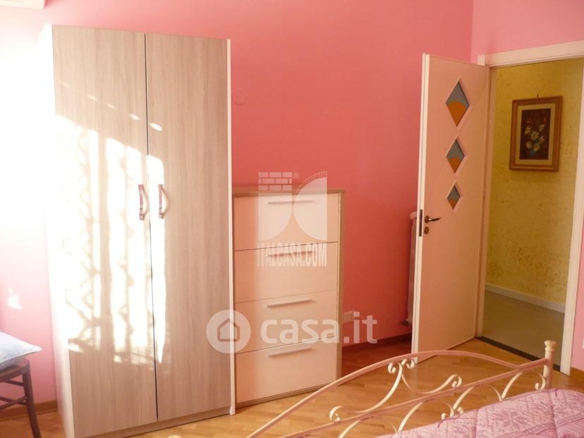Trilocale in Via Napoli — foto 10 di 15