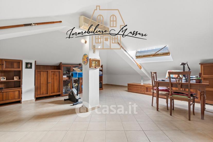 Appartamento in Via Valle 20 — foto 19 di 50