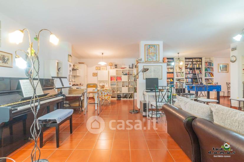 Villa in Via degli Ulivi 2 — foto 21 di 40