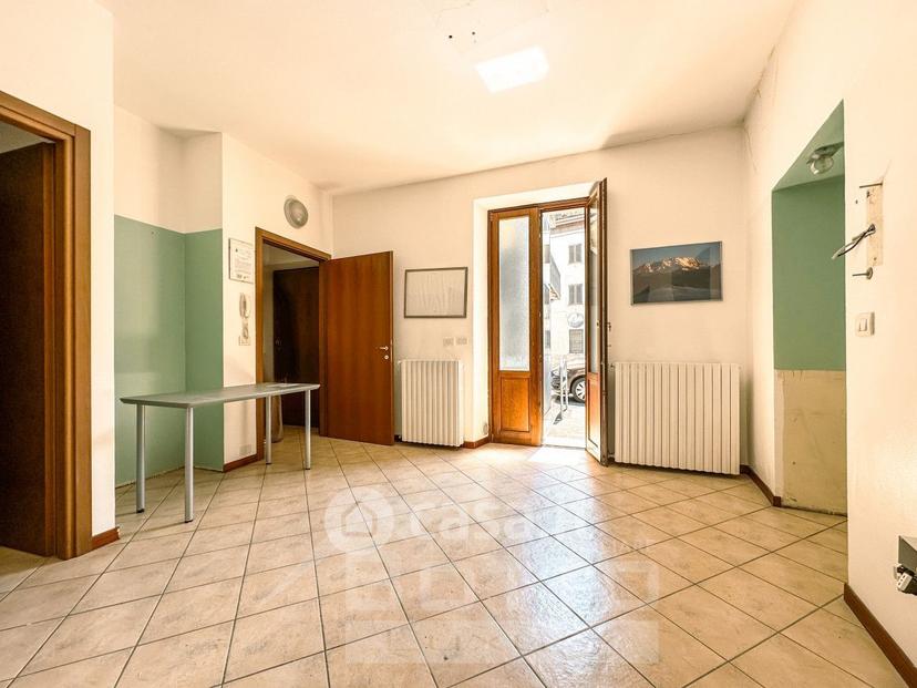 Monolocale in Via Roma 2 — foto 3 di 10