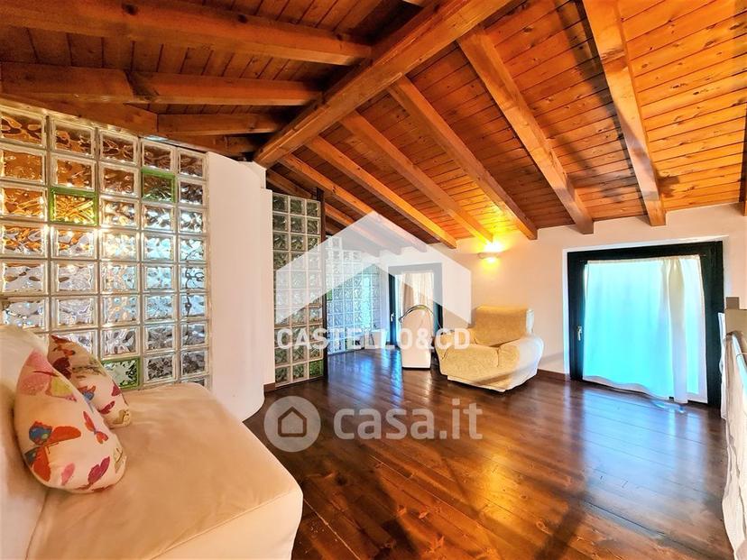 Villa in Via Papa Giovanni XXIII 1 — foto 24 di 36