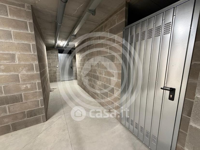 Trilocale in Via Filippo Turati 10 — foto 12 di 20