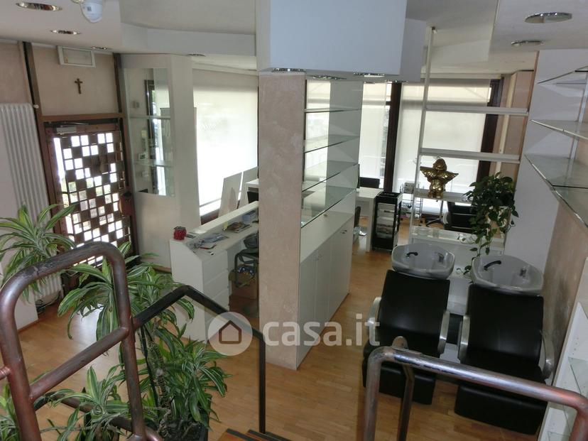 Quadrilocale in Via delle Vecchie Scuderie 59 — foto 7 di 44