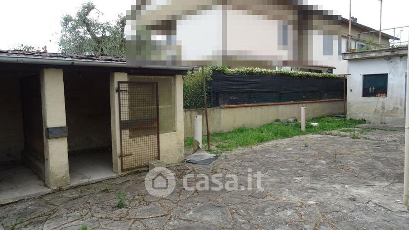 Villa in Via F. Caracciolo — foto 21 di 37