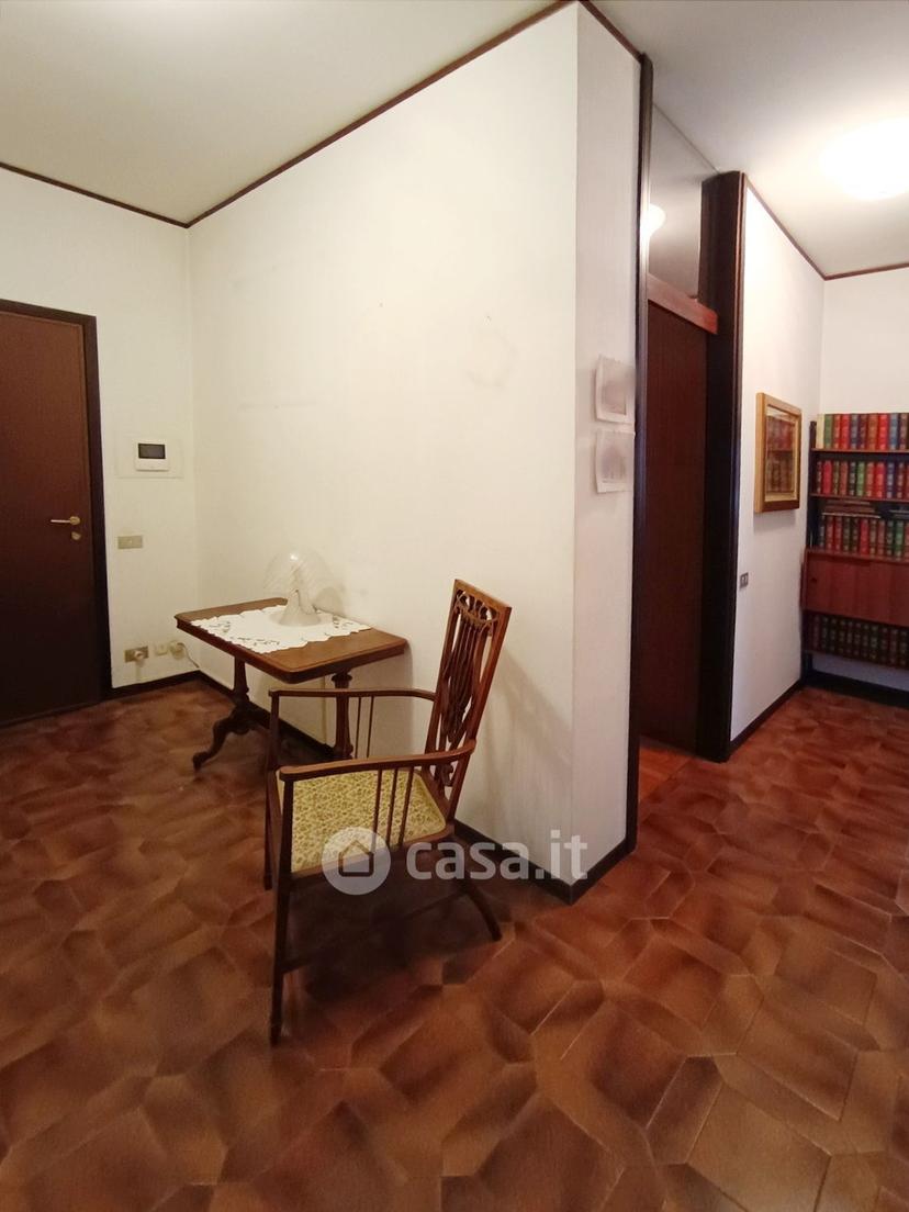 Quadrilocale in Via Carlo Cattaneo 36 — foto 26 di 36