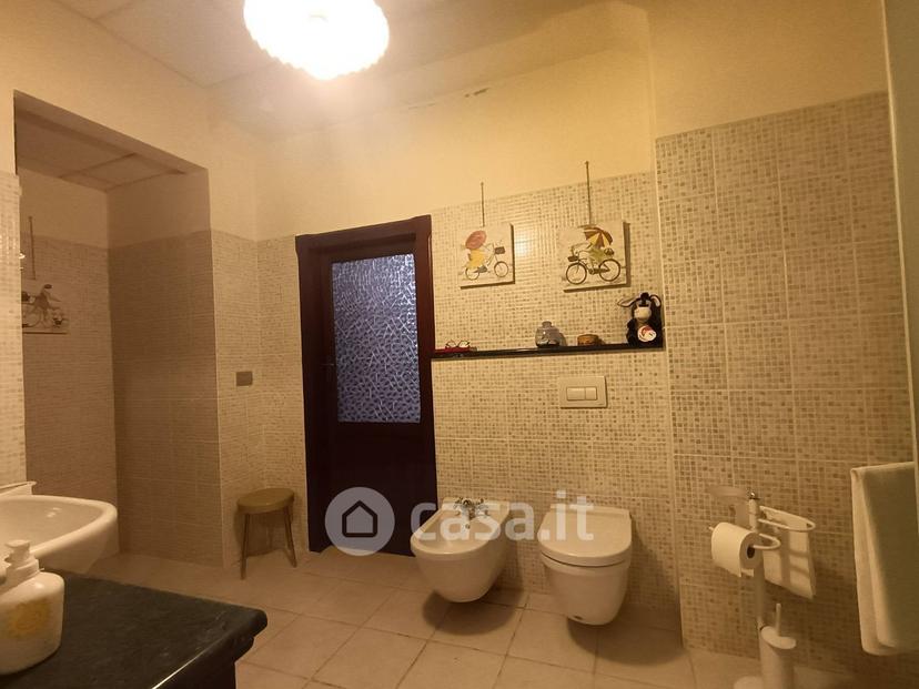 Quadrilocale in Via Ferdinando Innamorati 50 — foto 37 di 47