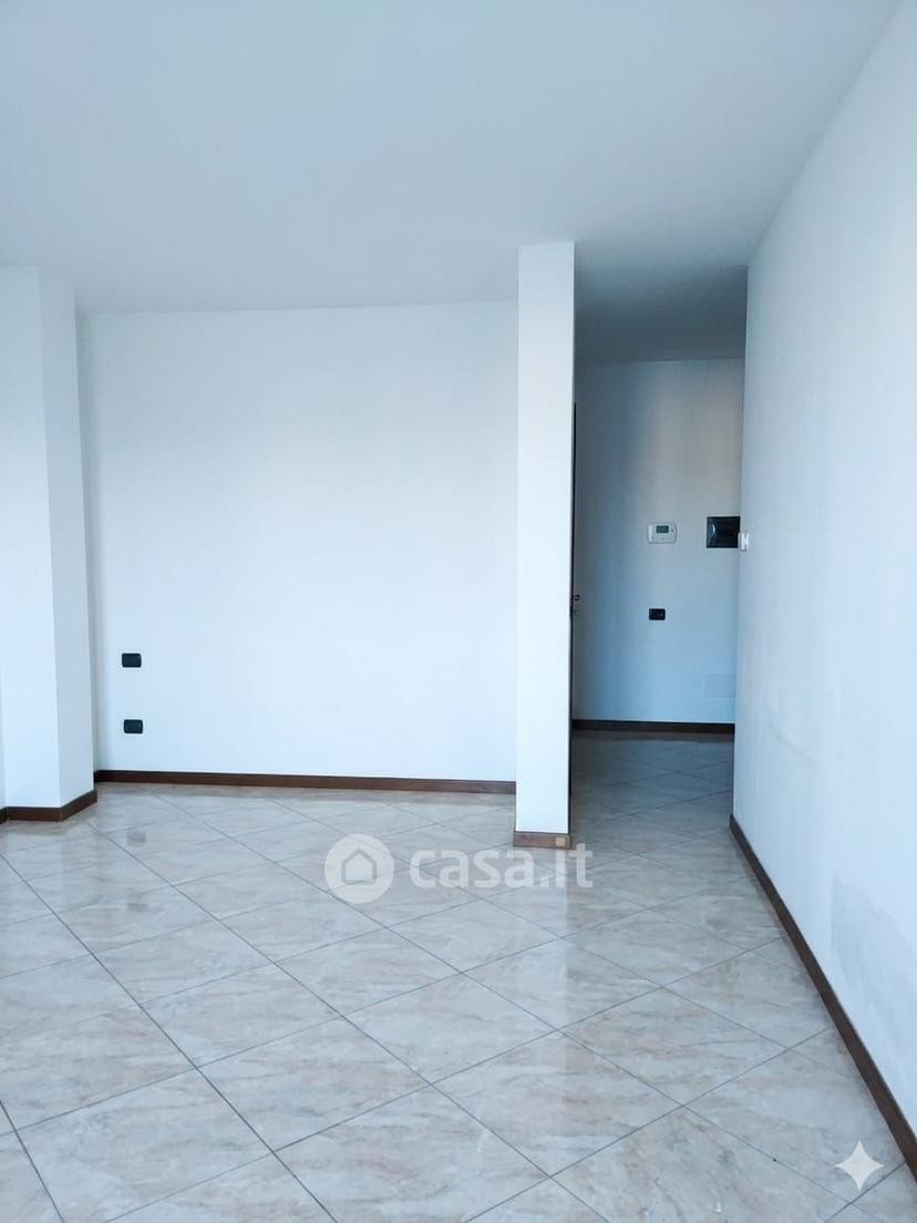 Monolocale in Piazza Roma 58 — foto 2 di 4