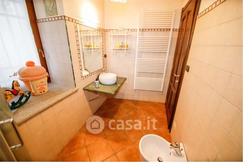 Villa in Via Emanuele Filiberto 14 — foto 22 di 53