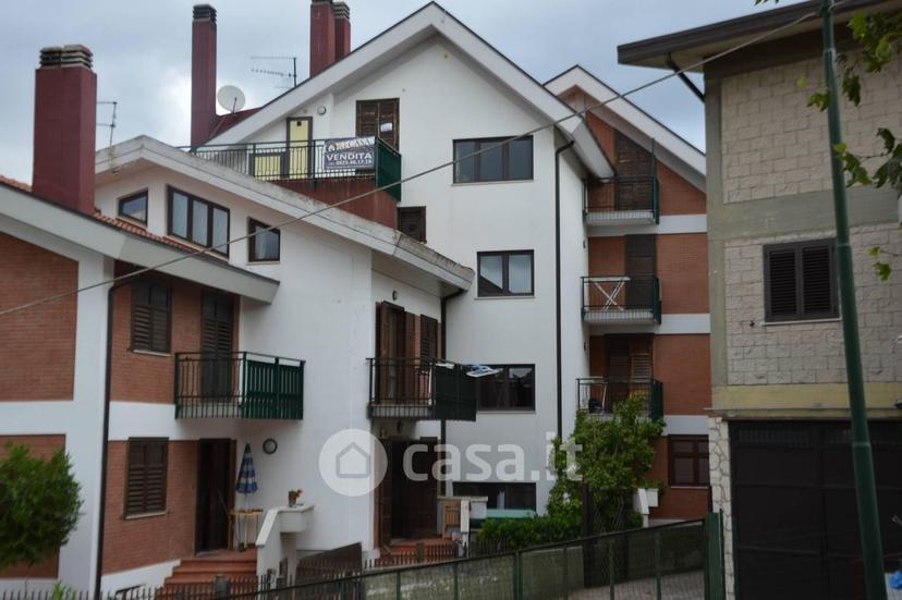 Trilocale in Via Cupazzo — foto 2 di 15
