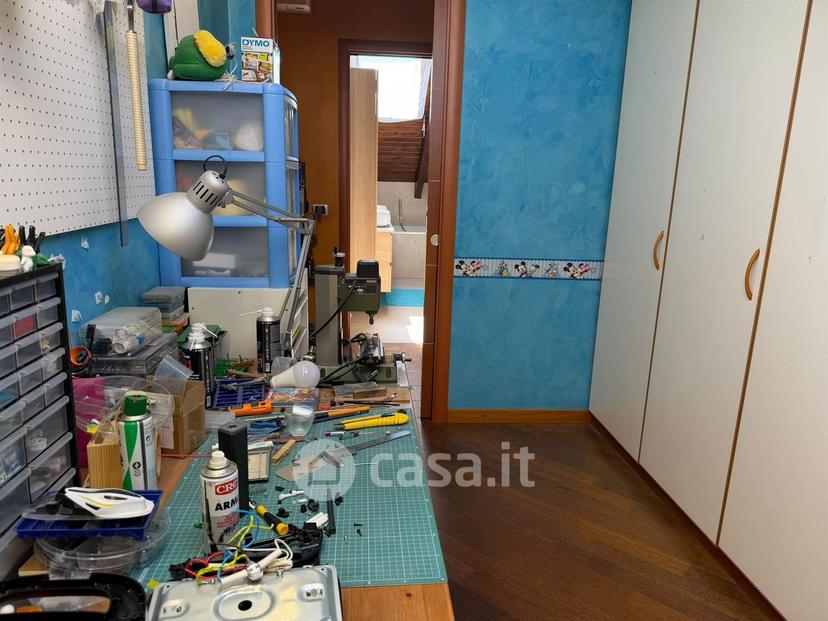 Trilocale in Via Bruno Buozzi 56 — foto 9 di 45