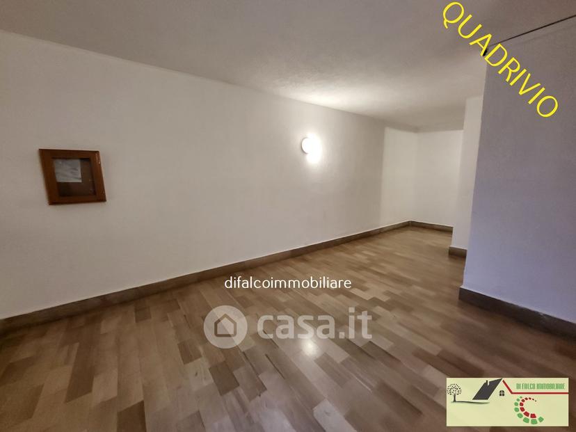 Appartamento in Via Matteo Cimarra — foto 5 di 34