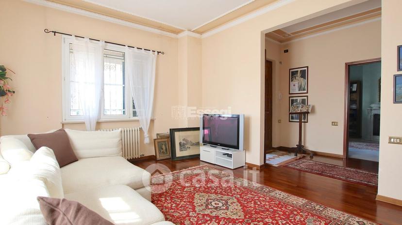 Villa in Via del Parco 49 — foto 6 di 48