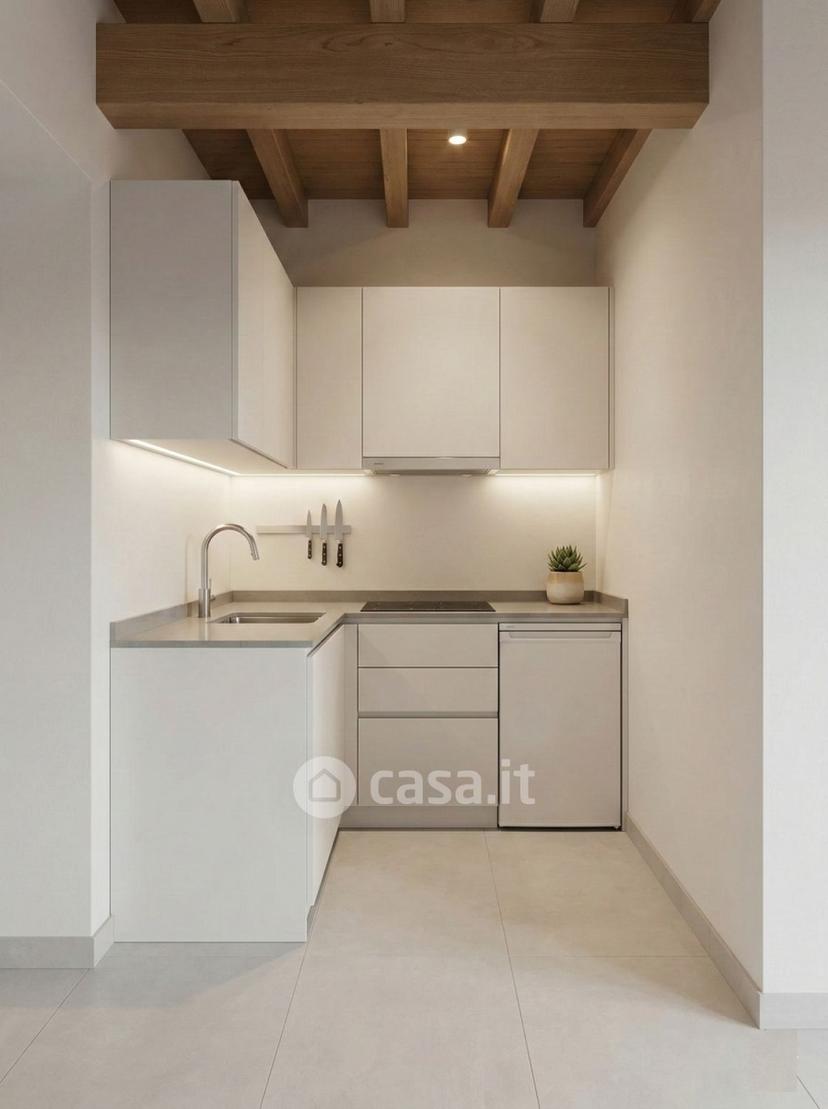 Trilocale in Via Duca d'Aosta — foto 7 di 16