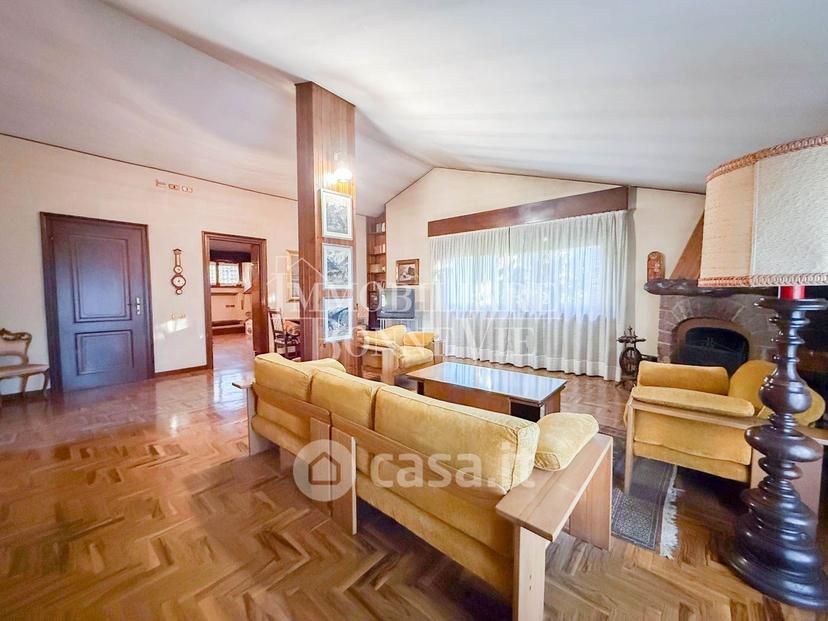 Villa in Via Marinotti — foto 8 di 58