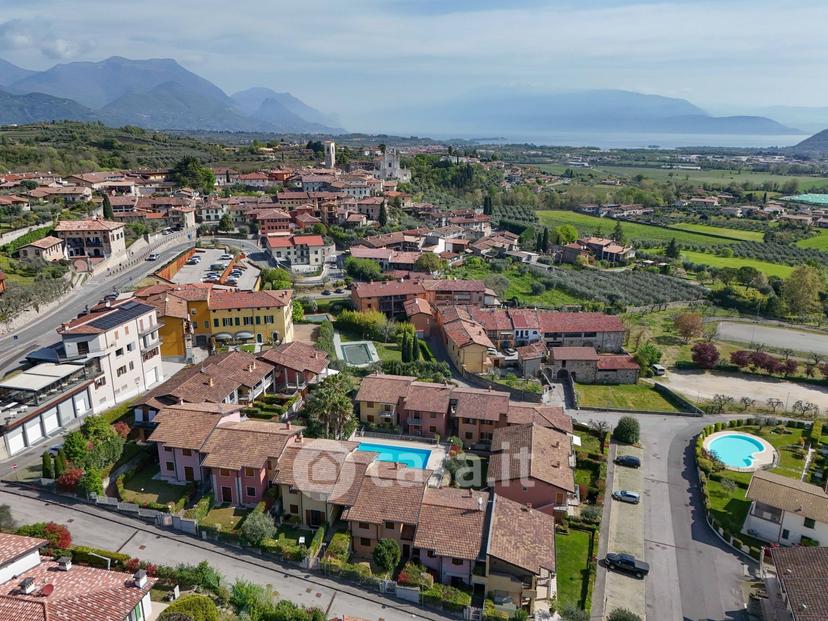 Trilocale in Via C. Battisti 10 — foto 8 di 50