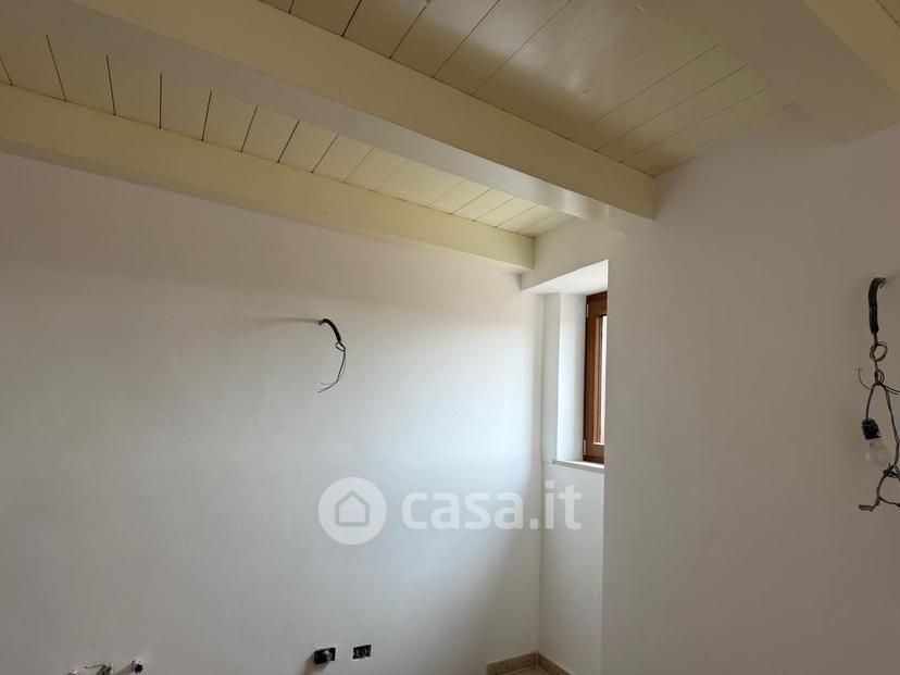 Trilocale in Via Centrale 39 — foto 7 di 22