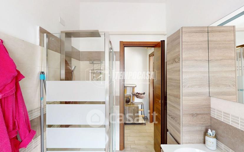 Bilocale in Via Alessandro Manzoni 97 — foto 11 di 19