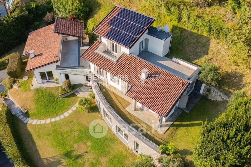 Villa in Via Paolo Carcano — foto 36 di 88