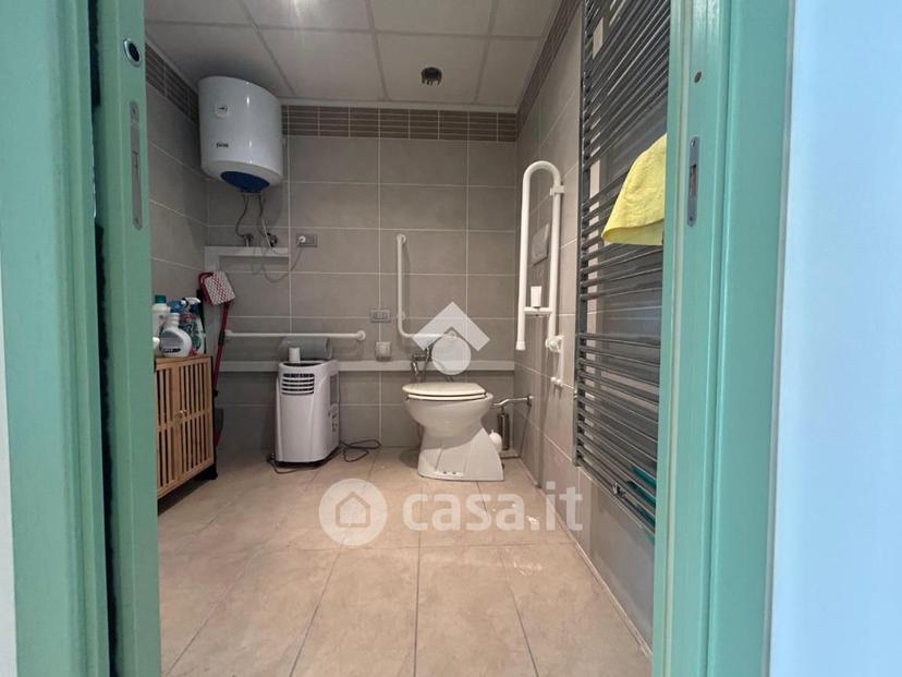 Quadrilocale in Via E. d'Arborea 116 — foto 2 di 32