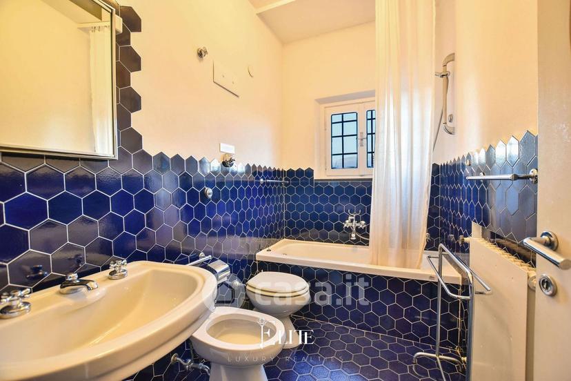 Villa in Via Verbano — foto 23 di 70