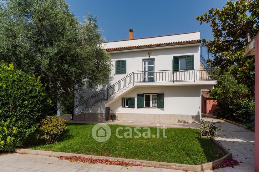 Villa in Via delle Fornaci — foto 7 di 41