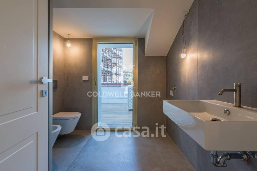 Trilocale in Via Antonio Gramsci 34 — foto 3 di 24