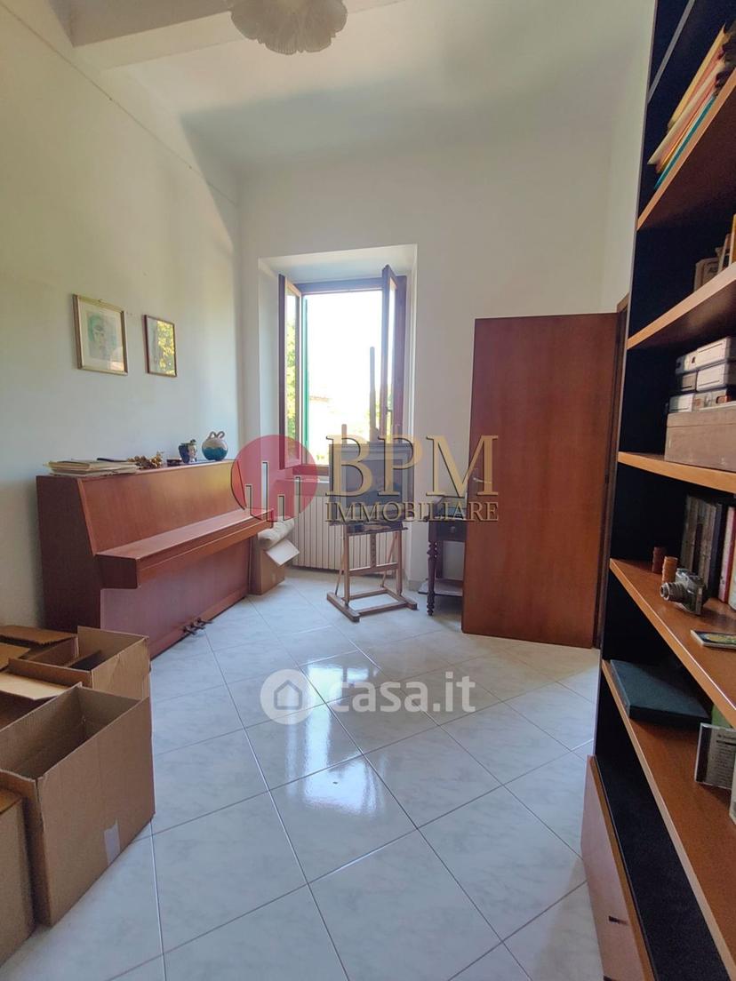 Quadrilocale in Piazza della Vittoria 30 — foto 7 di 38