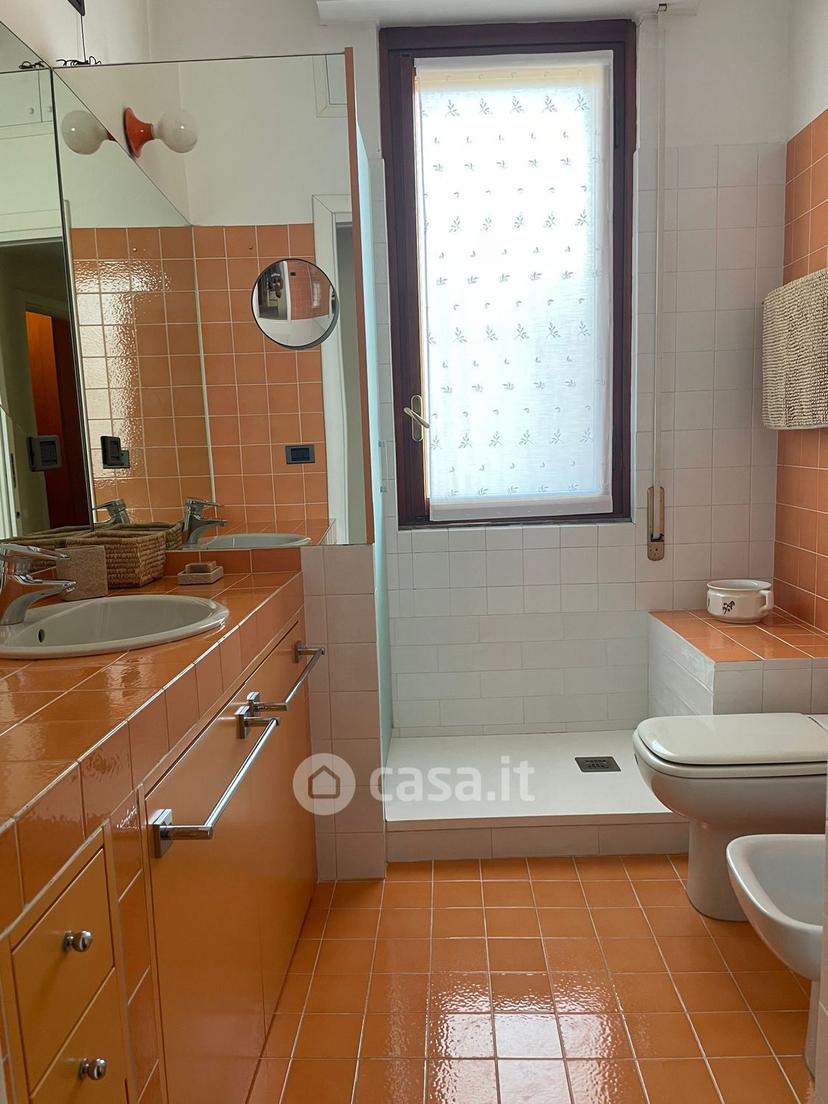 Appartamento in Corso Valparaiso 12 — foto 24 di 30